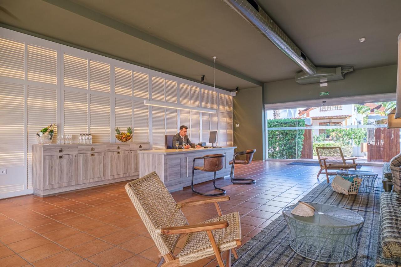 Oassium Hotel - Adults Only La Pineda Ngoại thất bức ảnh