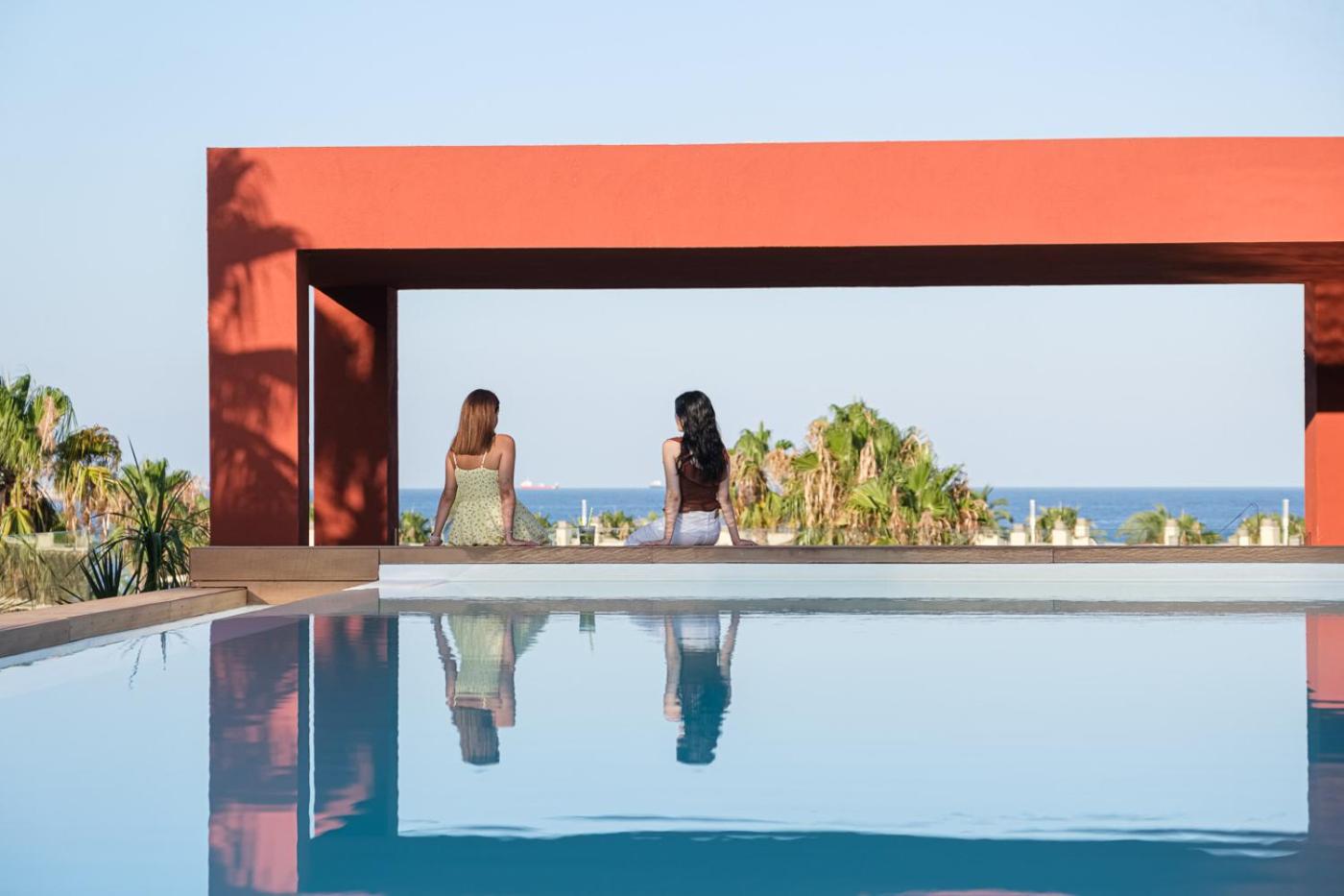 Oassium Hotel - Adults Only La Pineda Ngoại thất bức ảnh